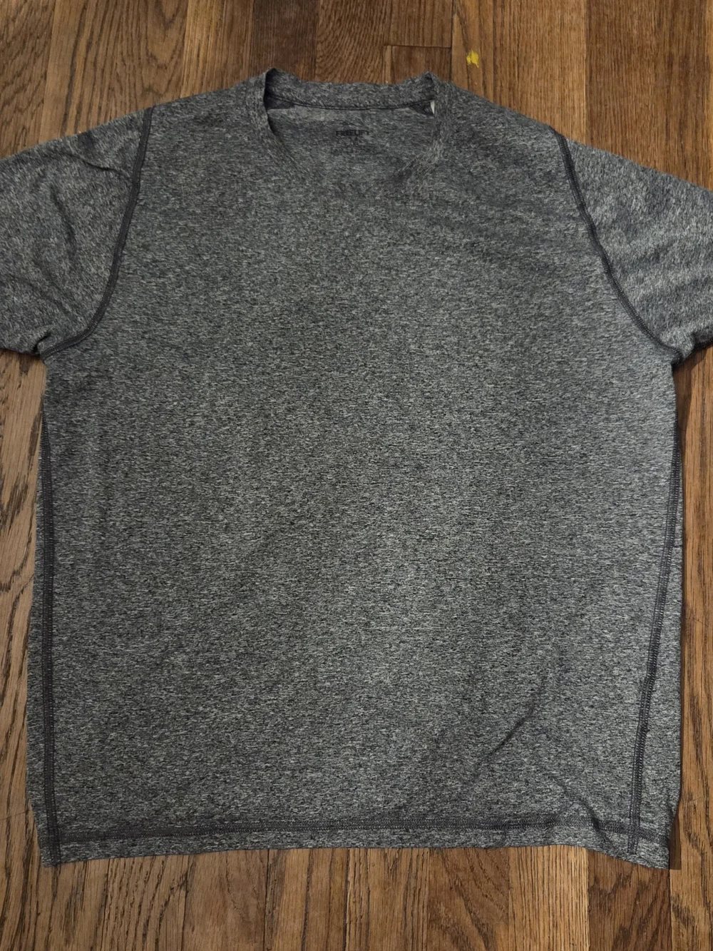 adidas Men’s Dark Heather Gray Short Sleeve Logo Tee, Medium